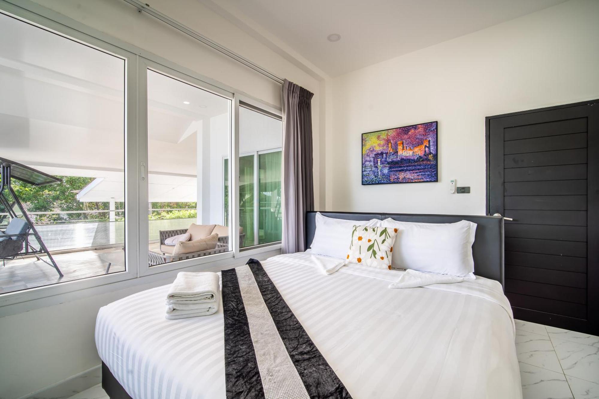 Mona Seaview Pool Villa Beach Front Aoyon Beach 반 아오 마크함 객실 사진