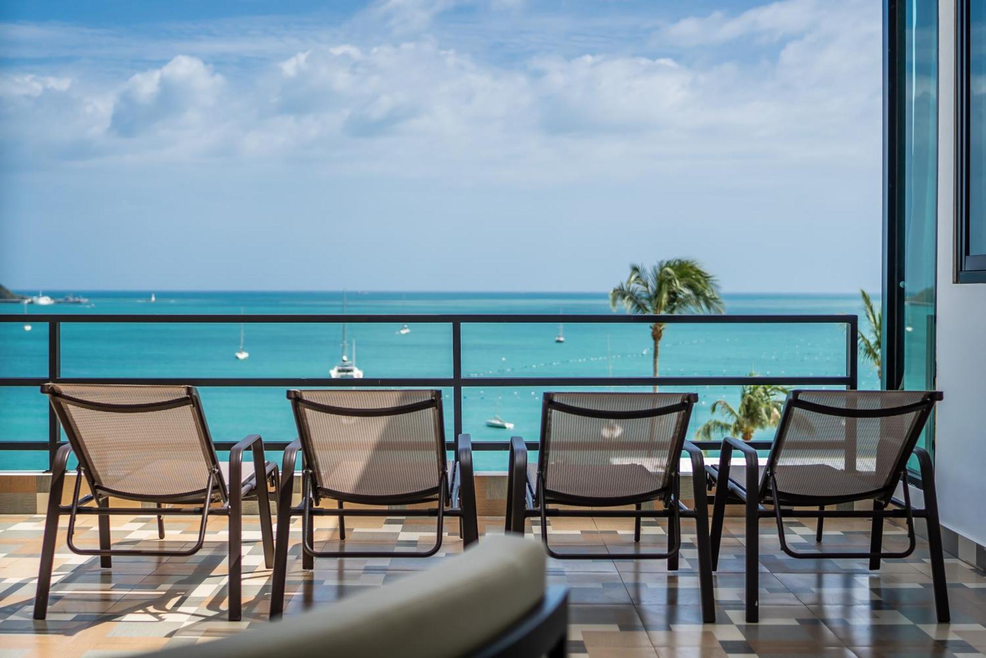 Mona Seaview Pool Villa Beach Front Aoyon Beach 반 아오 마크함 객실 사진